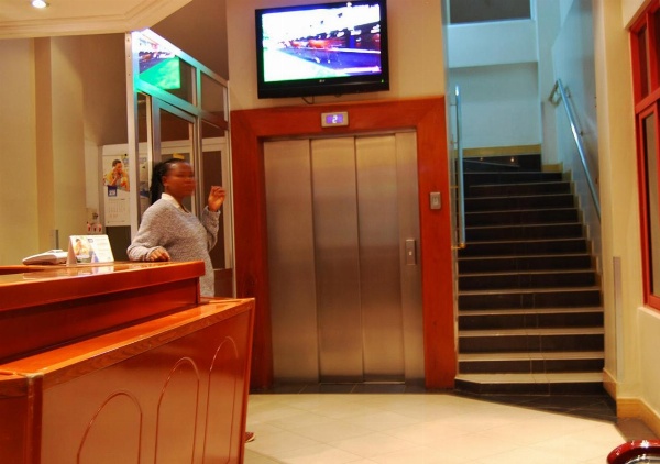 Mc-Elly's Hotel image 3